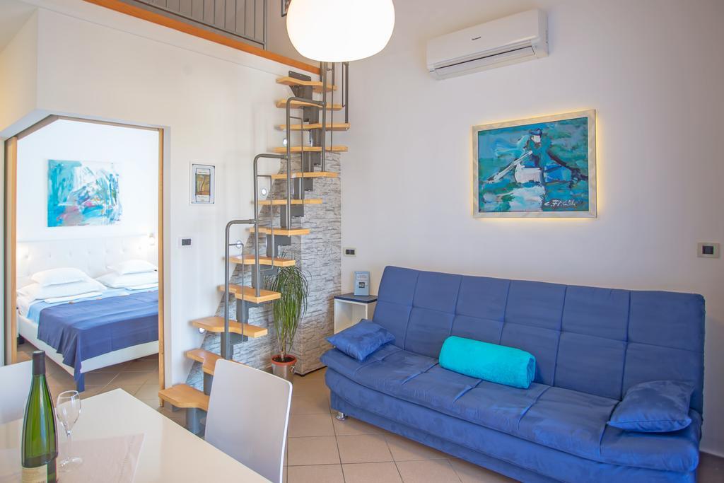 Apartment Zlatica By El-Pi Tours Malinska Extérieur photo